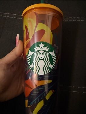 Starbucks 24oz Green Logo Floral Tumbler with Yellow Lid